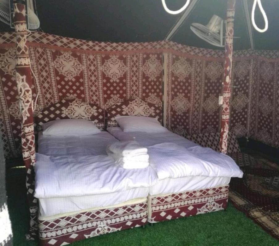 Crescent Desert Private Camp Shāhiq Exterior foto