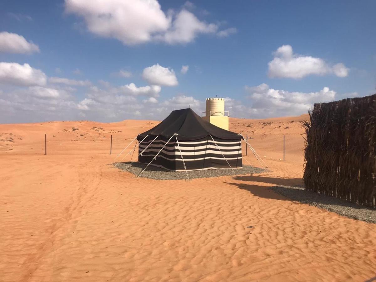 Crescent Desert Private Camp Shāhiq Exterior foto