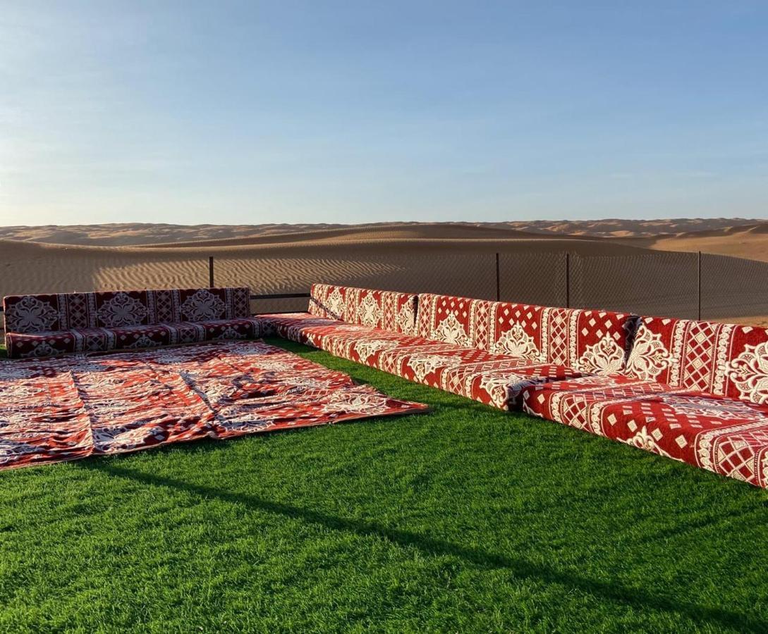 Crescent Desert Private Camp Shāhiq Exterior foto